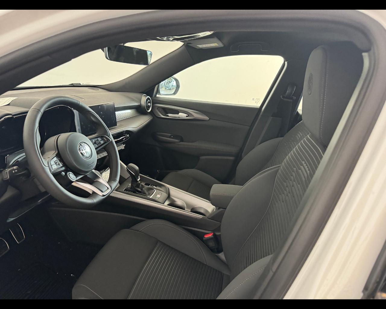 ALFA ROMEO Tonale My24 Hybrid 160cv Sprint