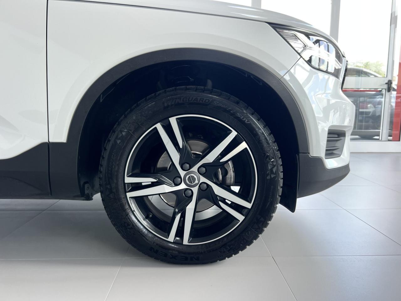 VOLVO XC 40 D3 AUT. R-DESIGN - 2020