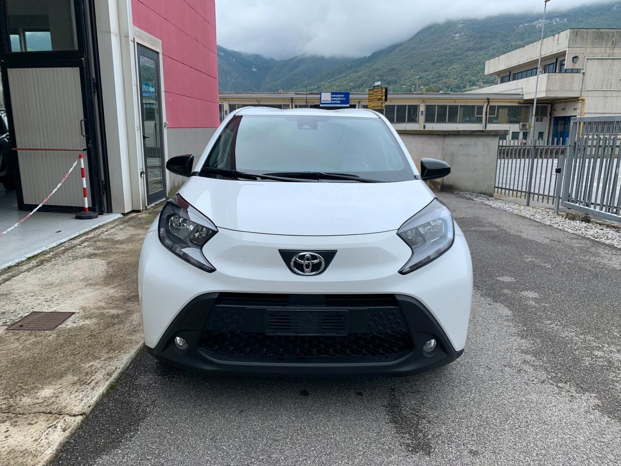 Toyota Aygo X 1.0 VVT-i 72 CV 5 porte Active