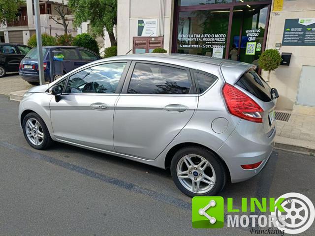 FORD Fiesta 1.4 aut. 5 porte Titanium