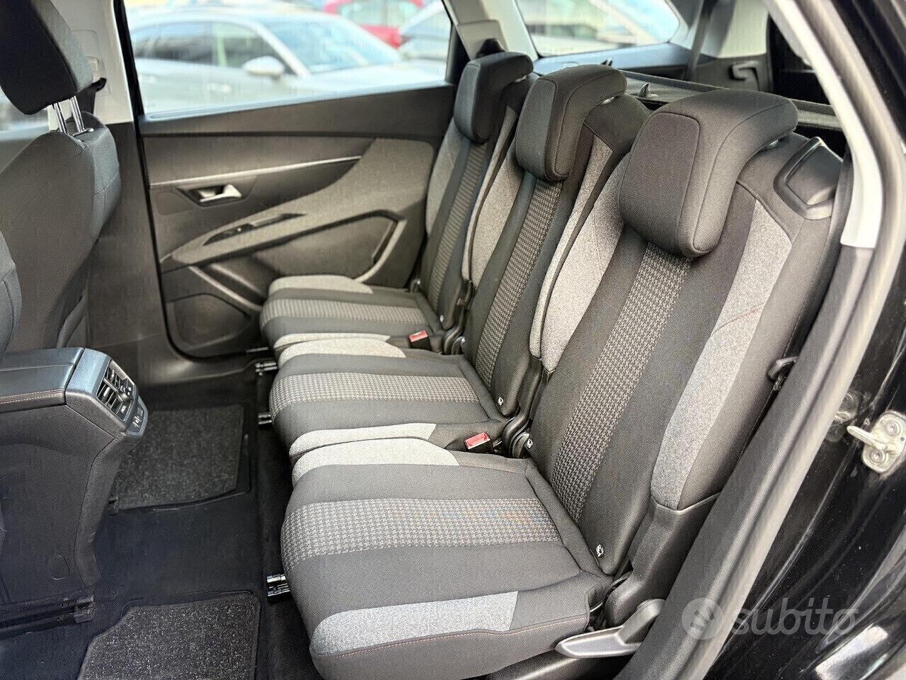 Peugeot 5008 1.5 Diesel 130CV E6 7 Posti - 2020