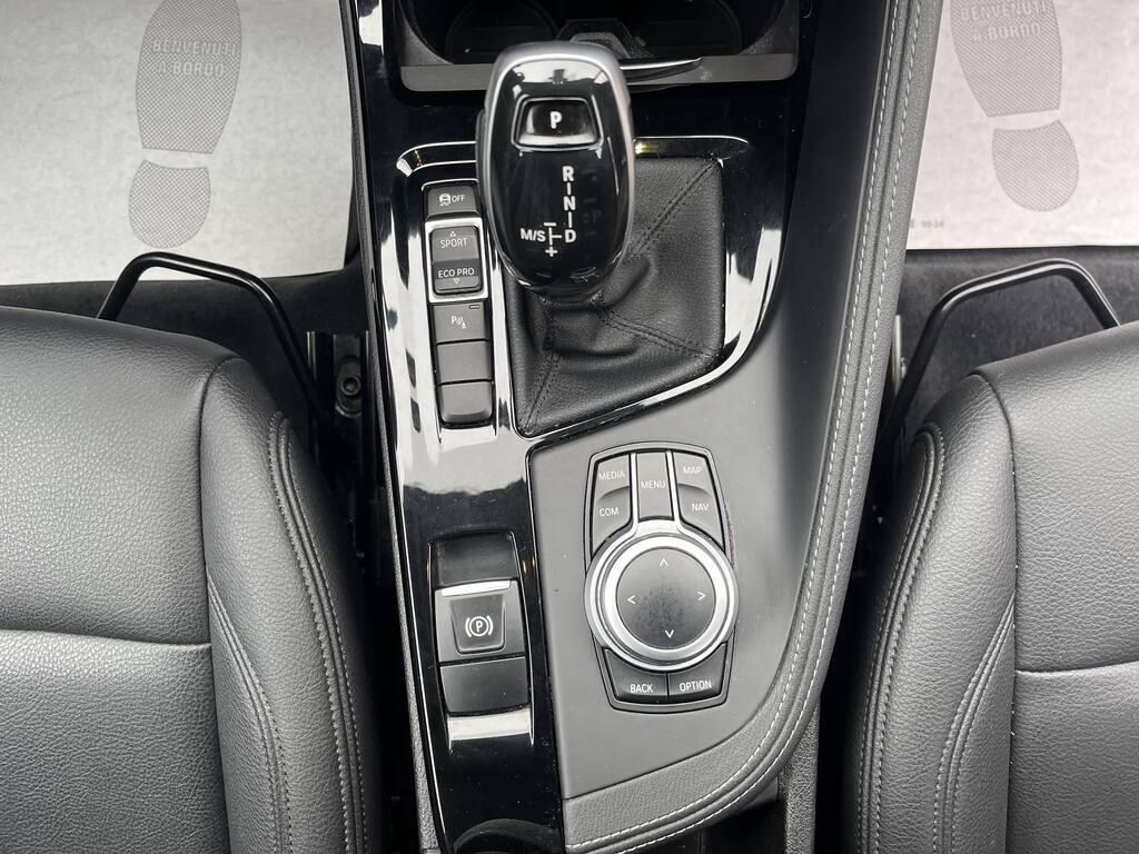 BMW X2 18 d SCR Business X sDrive Steptronic