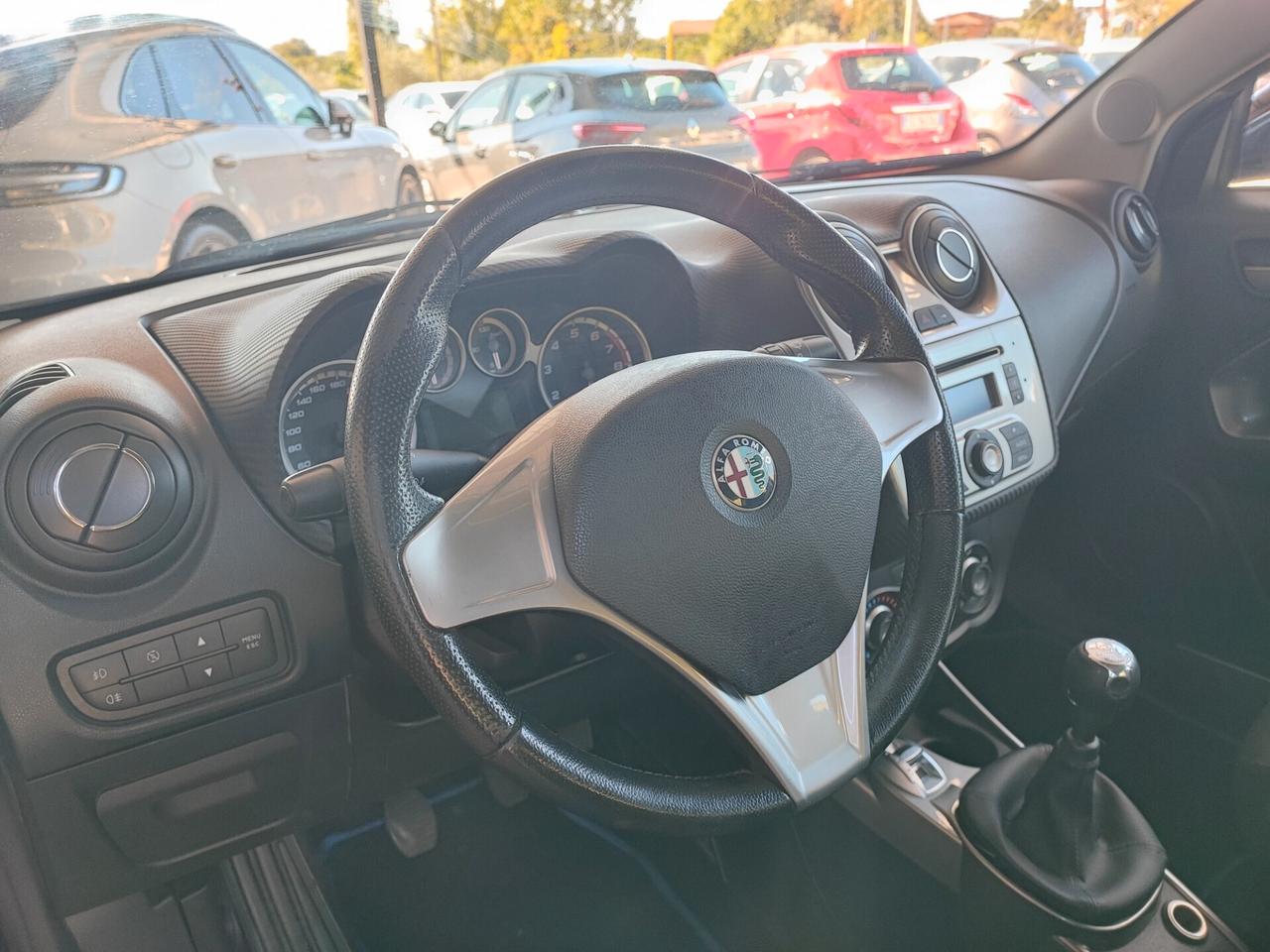 Alfa Romeo MiTo 1.4 105 CV M.air S&S Distinctive Sport Pack