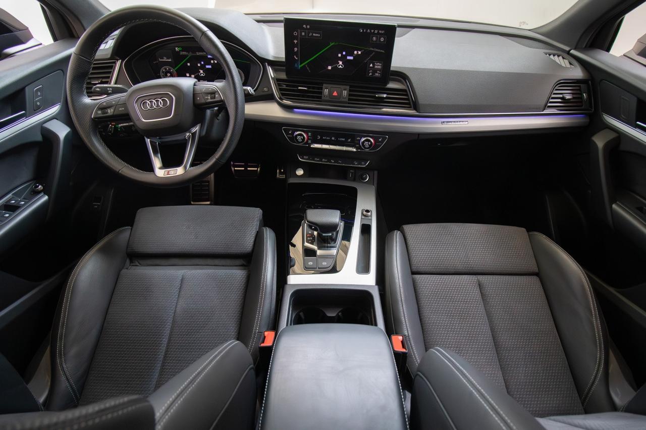 Audi Q5 Sportback 40 Tdi Quattro S-line Black Identity 204