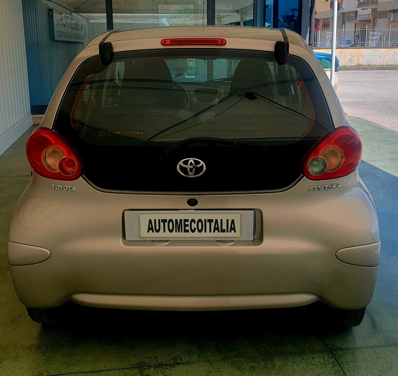 Toyota Aygo 1.0 BENZ. 5 porte - 2008 - KM. 76.000