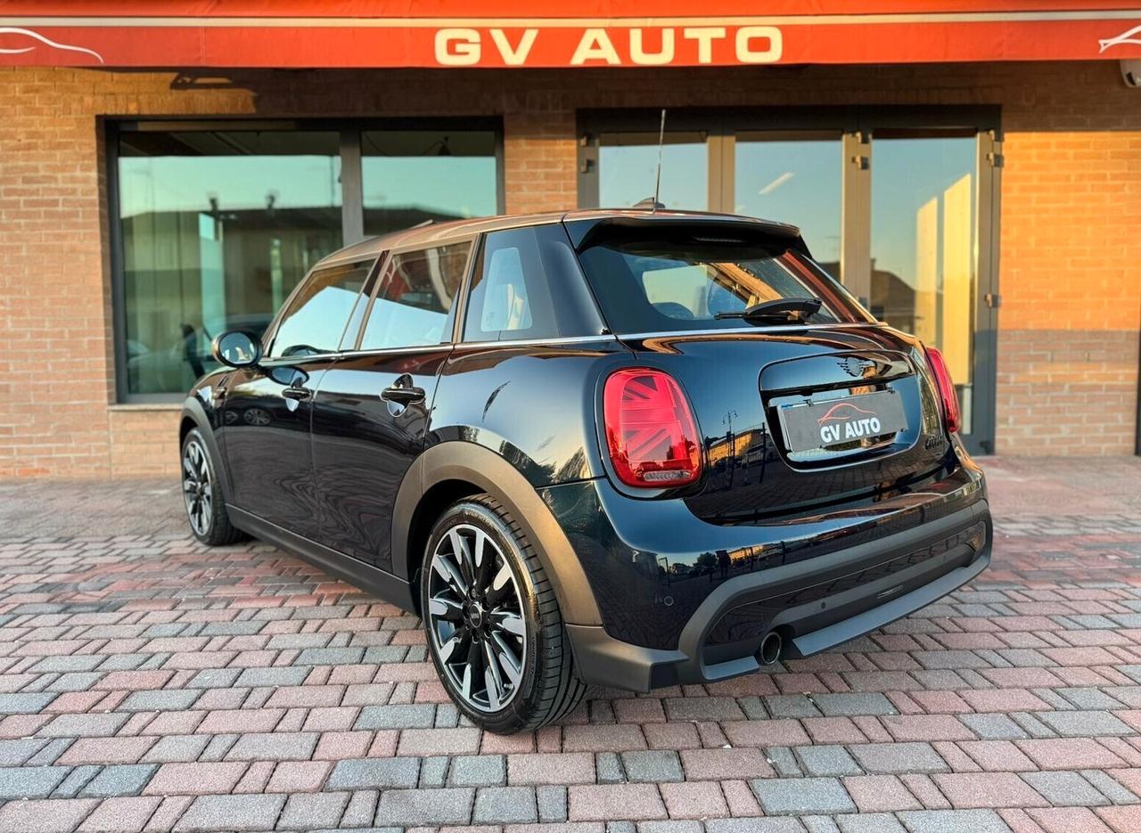 Mini Cooper 1.5 Camden