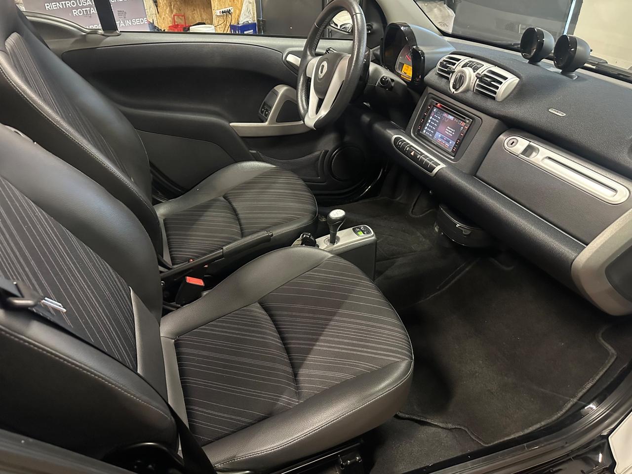 Smart ForTwo 1000 52 kW MHD cabrio passion