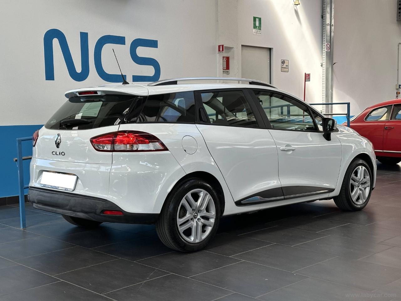 RENAULT Clio Sporter 1.2 75 CV Duel2
