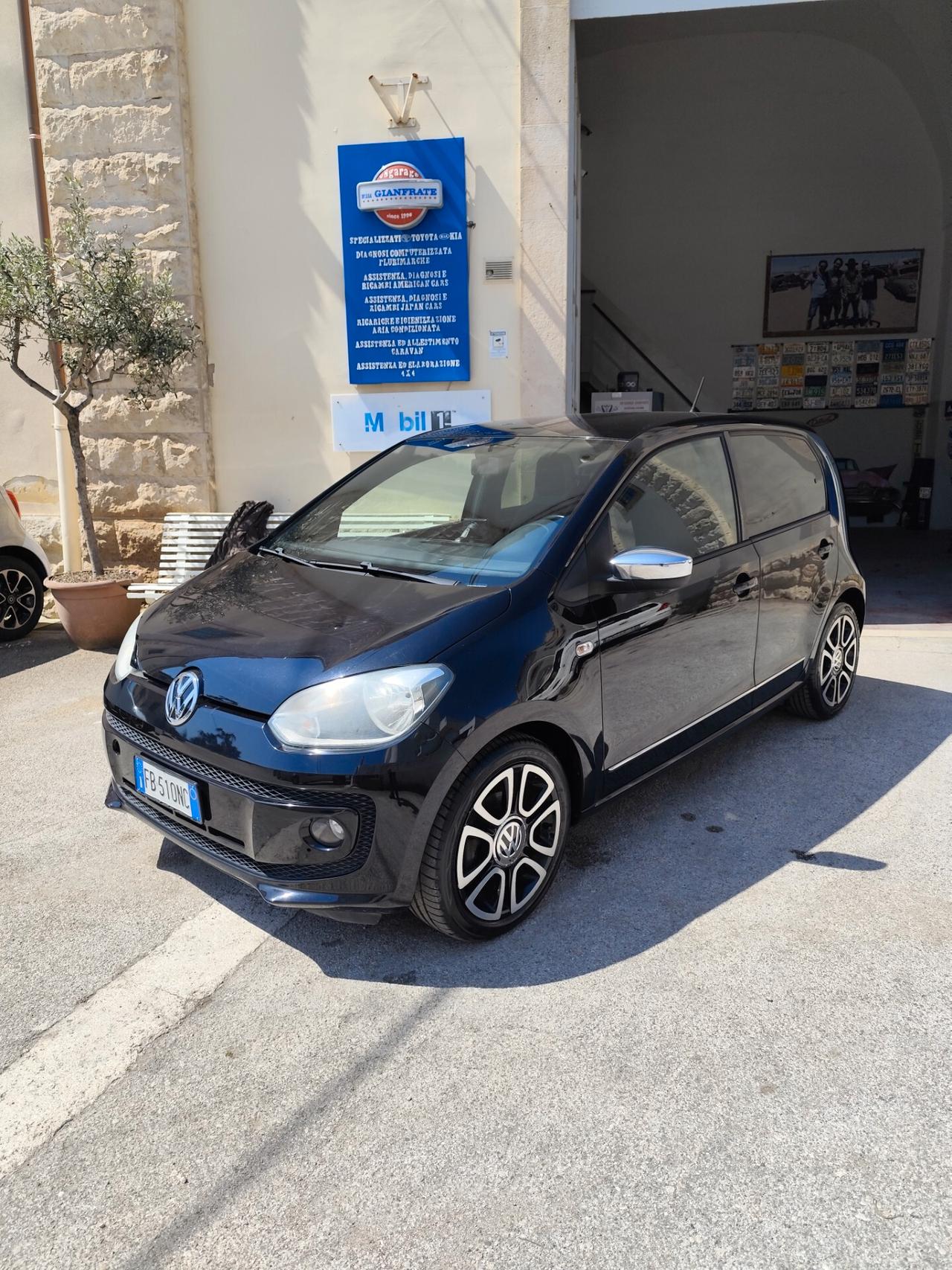 Volkswagen up! 1.0 75 CV 5p. high ASG