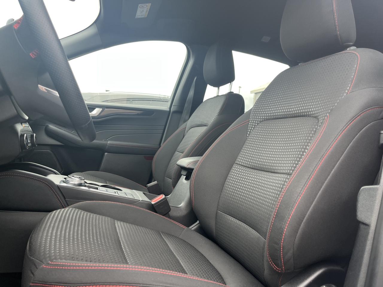 FORD Kuga 3ª serie - Kuga 2.5 Plug In Hybrid 225 CV CVT 2WD ST-Line