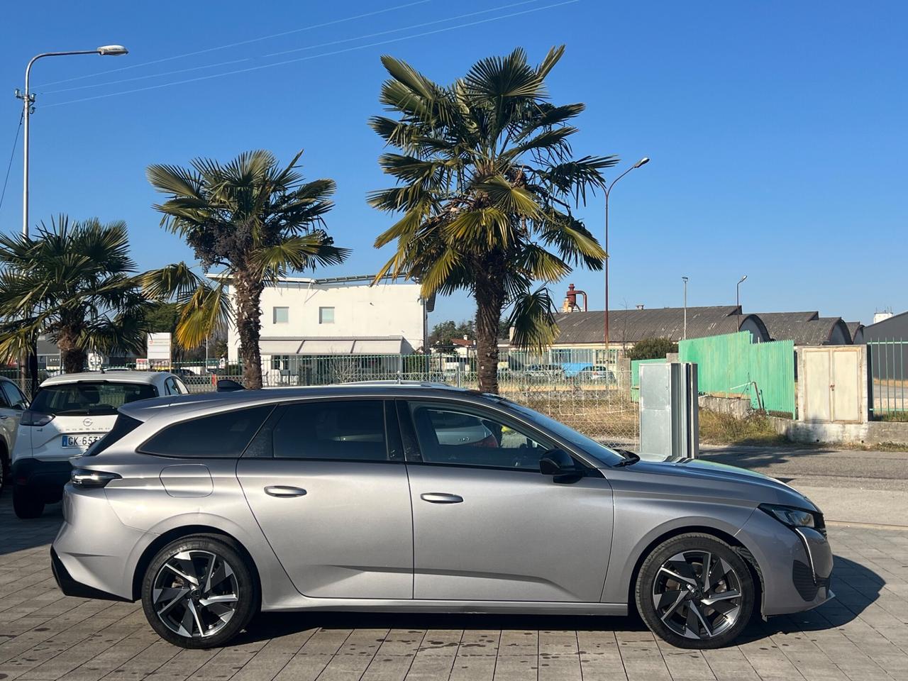 Peugeot 308 BlueHDi 130cv Allure Pack S FINANZIABILE