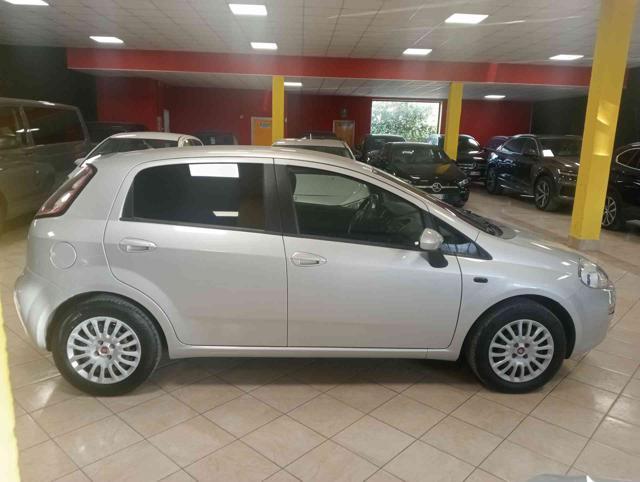 FIAT Punto 1.2 8V 5 porte ** OK NEOPAT. **