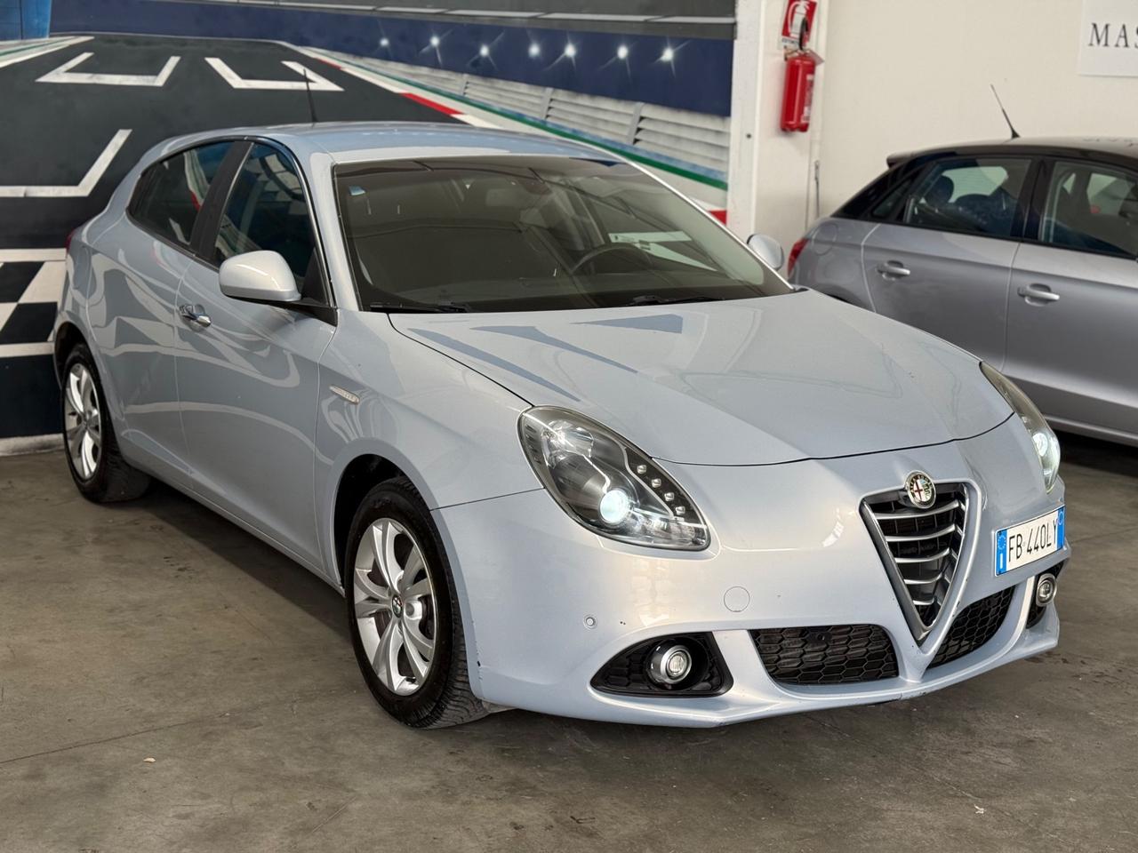 Alfa Romeo Giulietta 1.6 JTDm-2 120 CV Distinctive