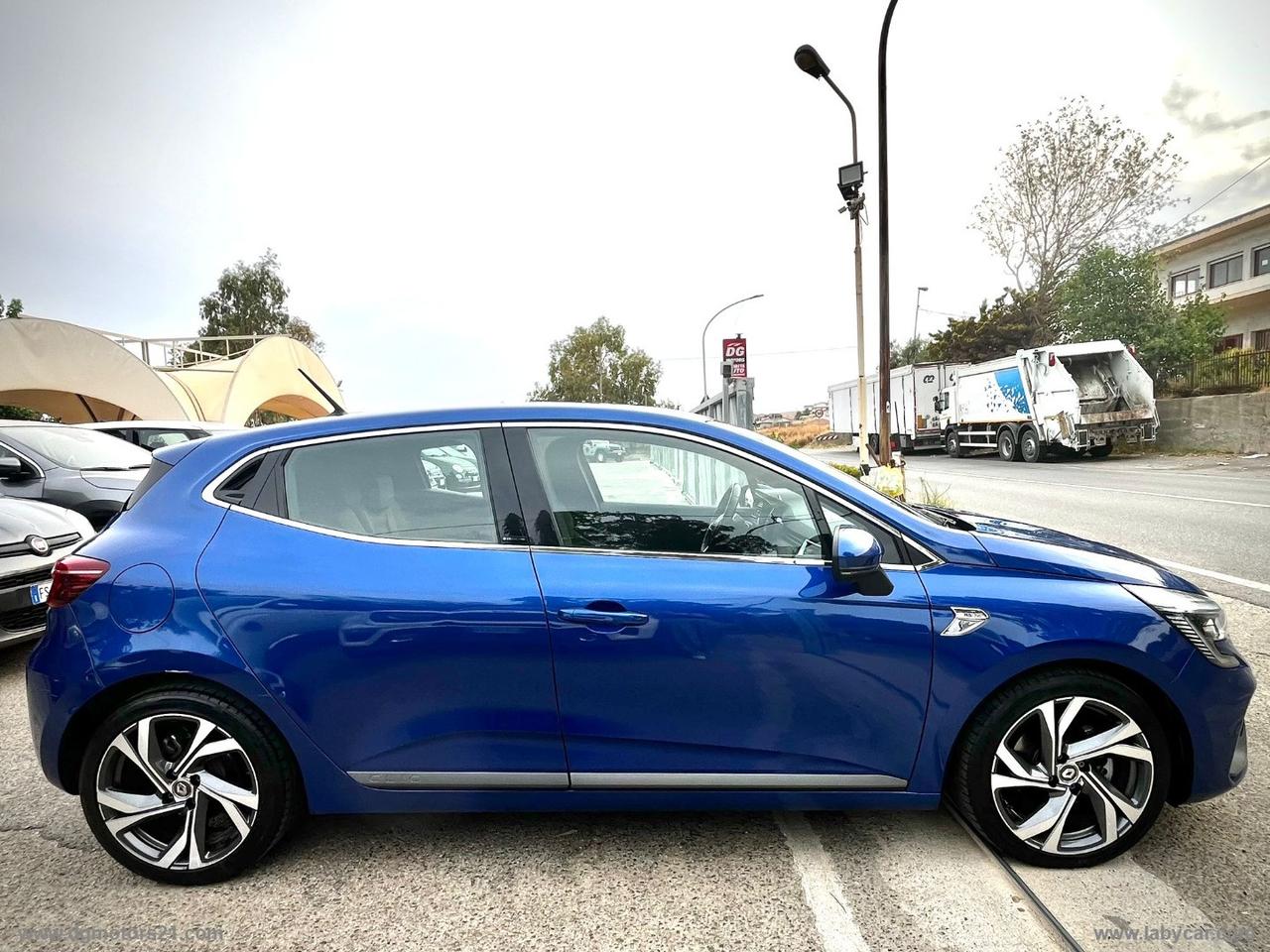 RENAULT Clio Hybrid E-Tech 140 CV 5p. R.S. Line