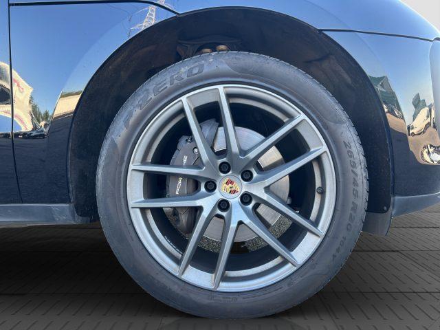 PORSCHE Macan Macan 2.0