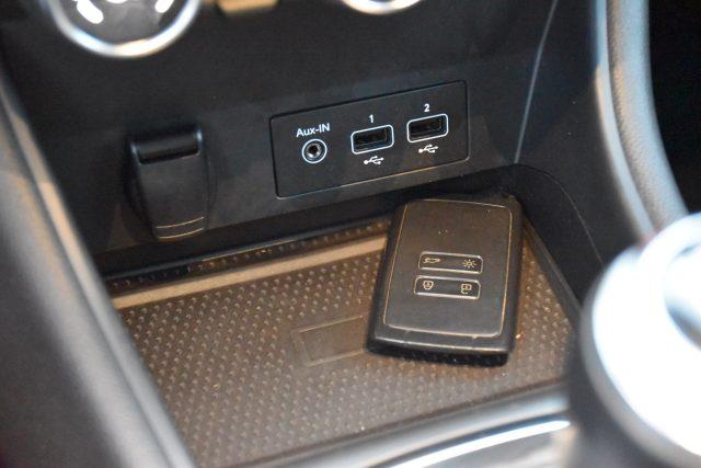 RENAULT Captur Mild Hybrid 140 CV Intens