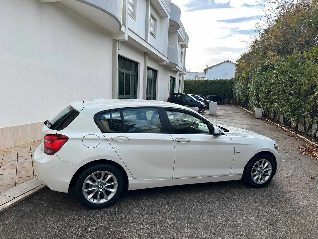 Bmw 118d 5p. Urban