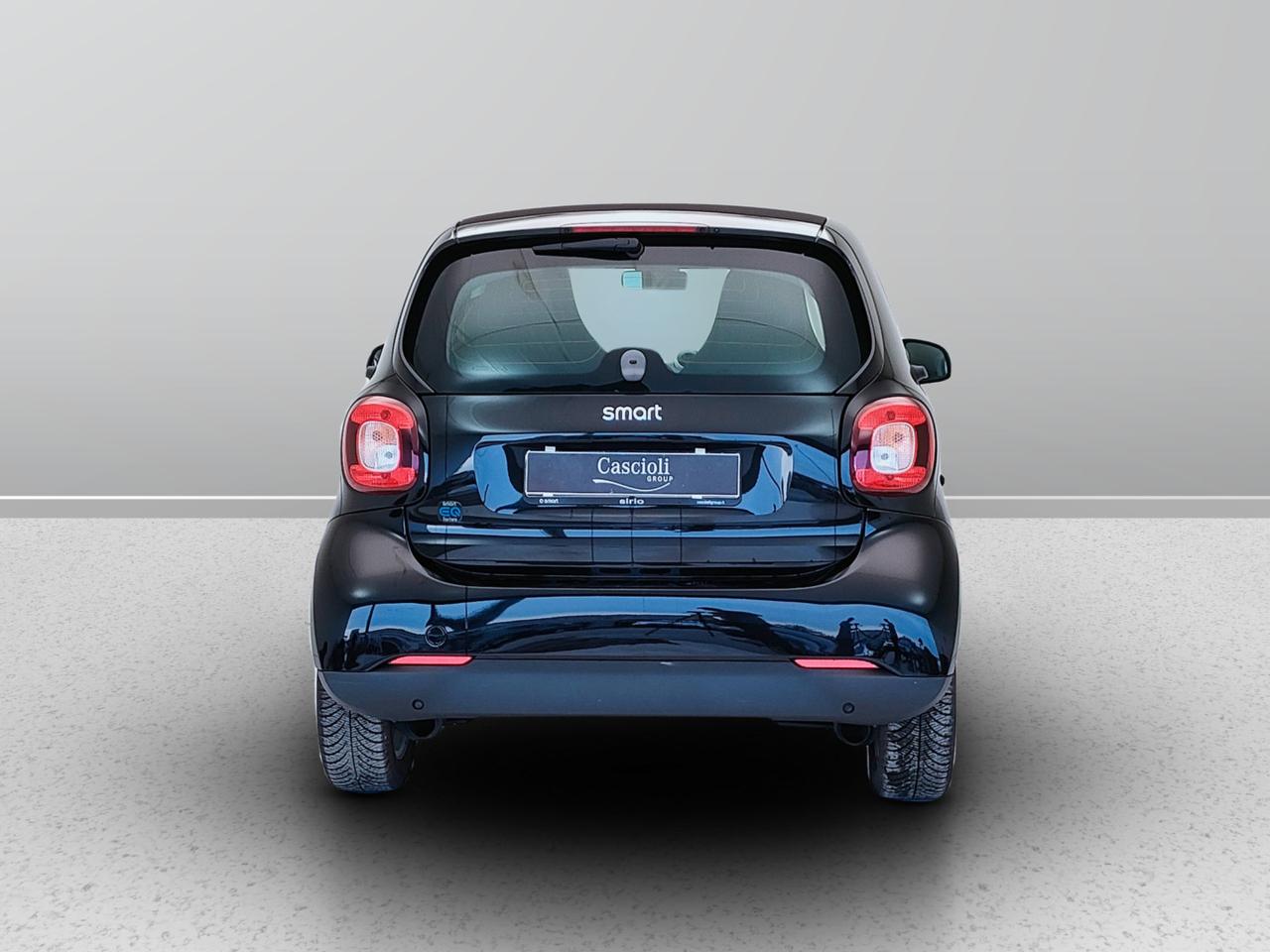 SMART E2584 - Fortwo eq Pulse 4,6kW