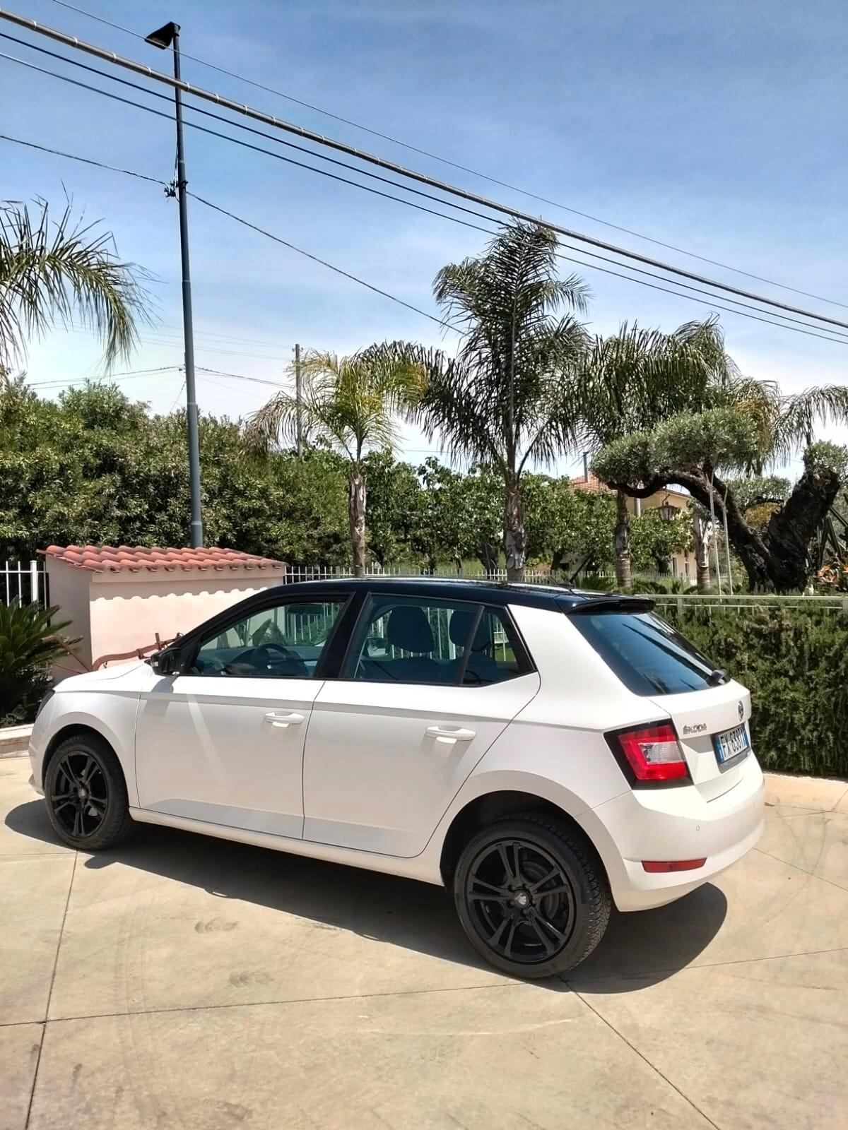 Skoda Fabia 1.0 MPI 75 CV Design Edition