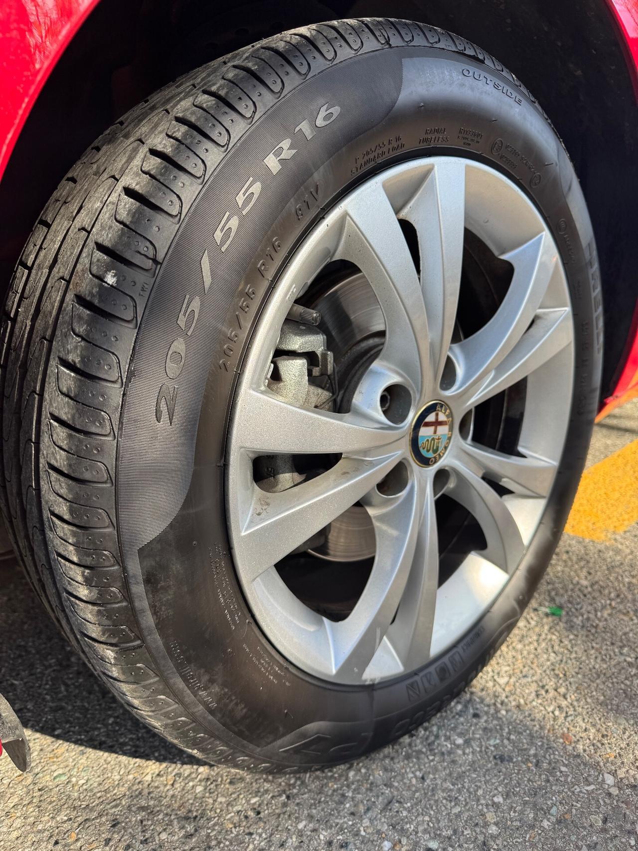 Alfa Romeo Giulietta 1.4 Turbo 120 CV GPL casa Distinctive