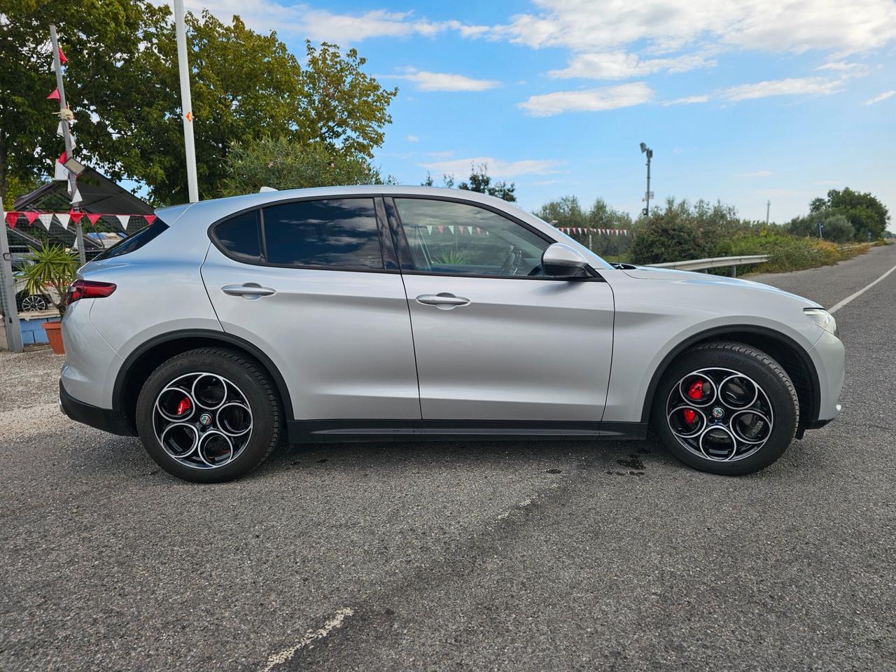 Alfa Romeo Stelvio 2.2 Turbodiesel 190 CV AT8 Q4 Business