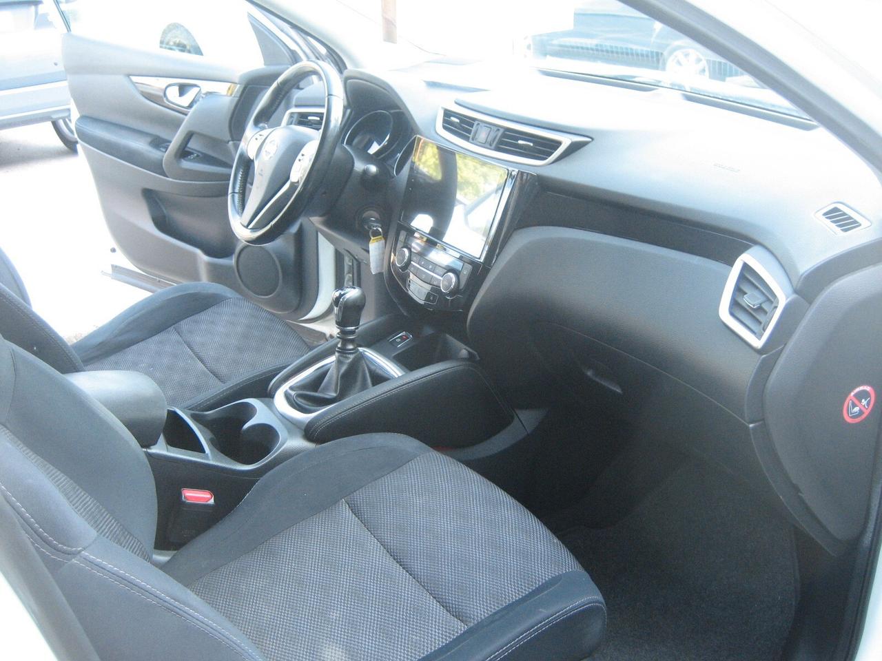Nissan Qashqai 1.2 DIG-T Acenta