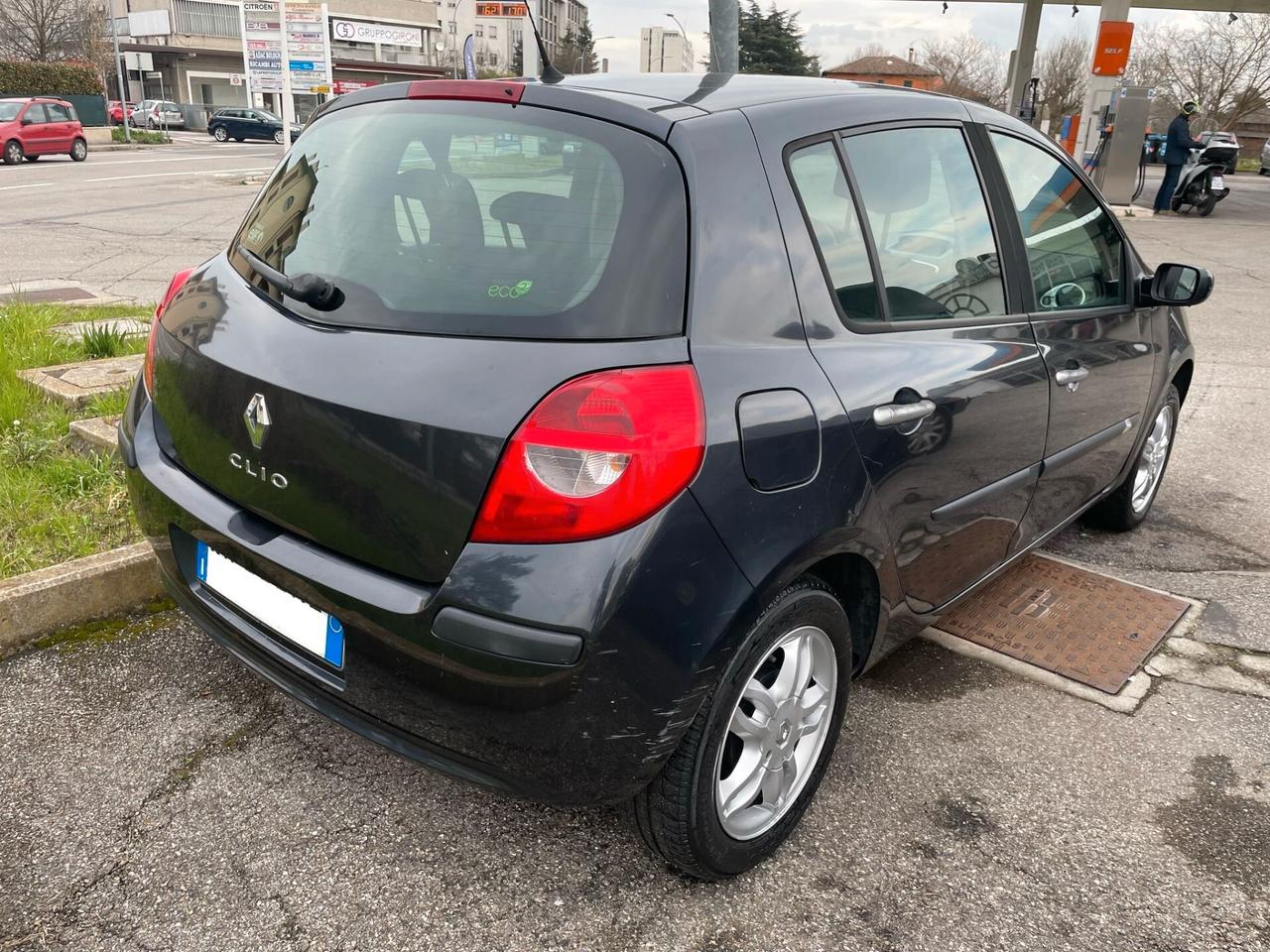 Renault Clio 1.2 16V 5 porte Confort