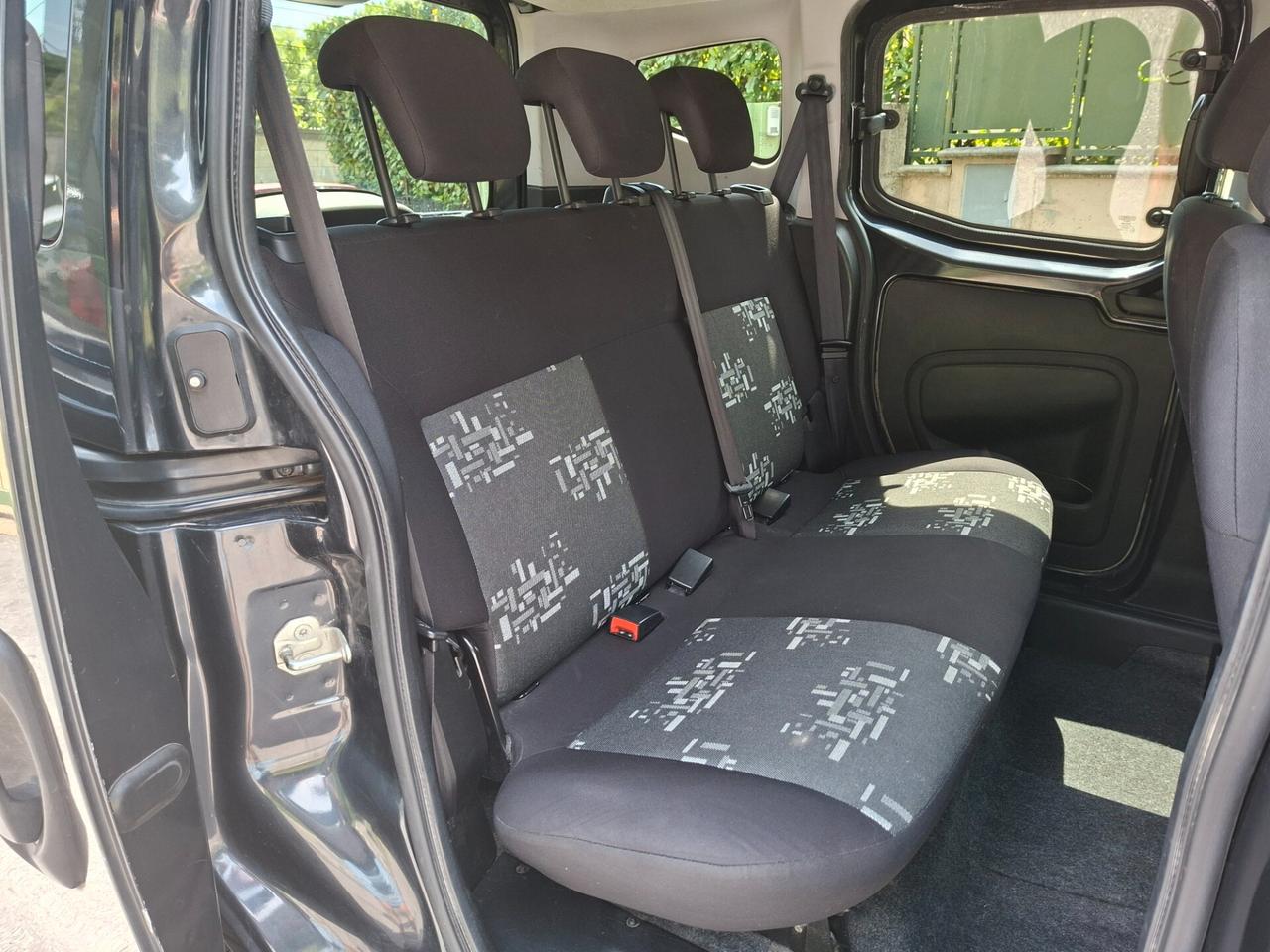 Fiat Qubo 1.4 8V 77 CV Active
