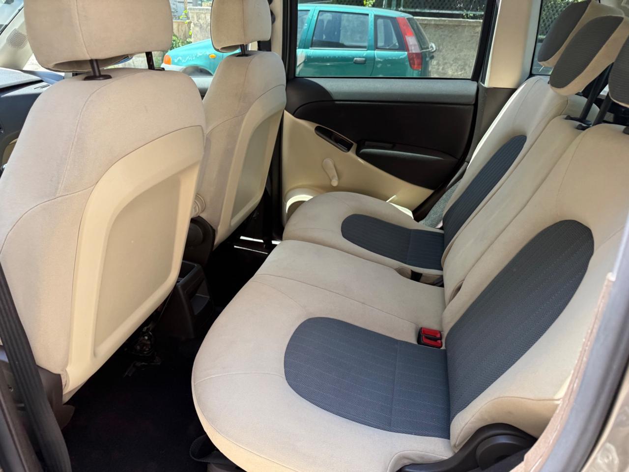 Lancia MUSA 1.9 Multijet Oro