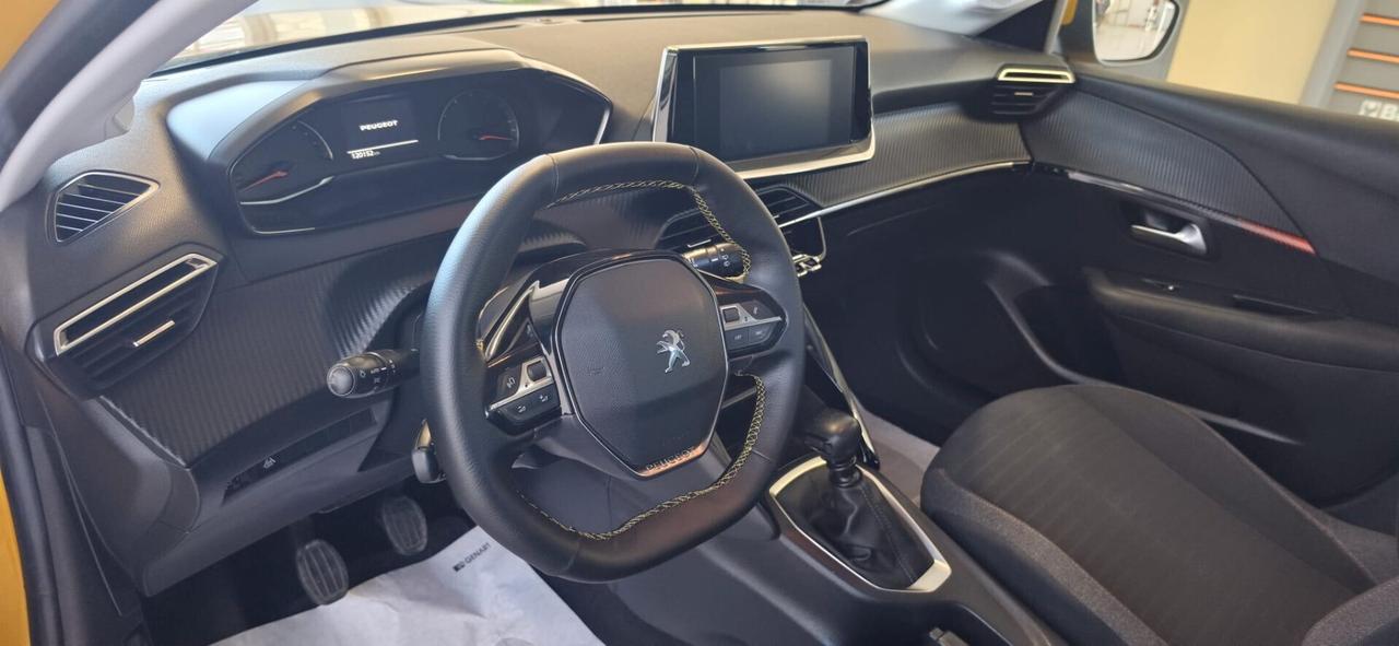 Peugeot 208 BlueHDi 100 Allure