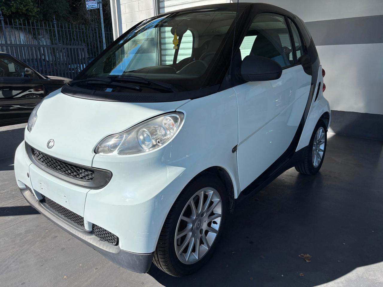 Smart ForTwo 1000 62 kW coupé pulse