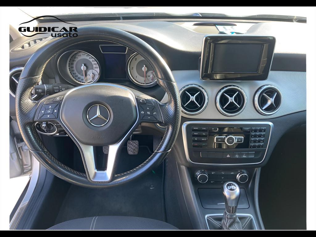 Mercedes-Benz GLA-X156 2014 - GLA 200 d (cdi) Sport