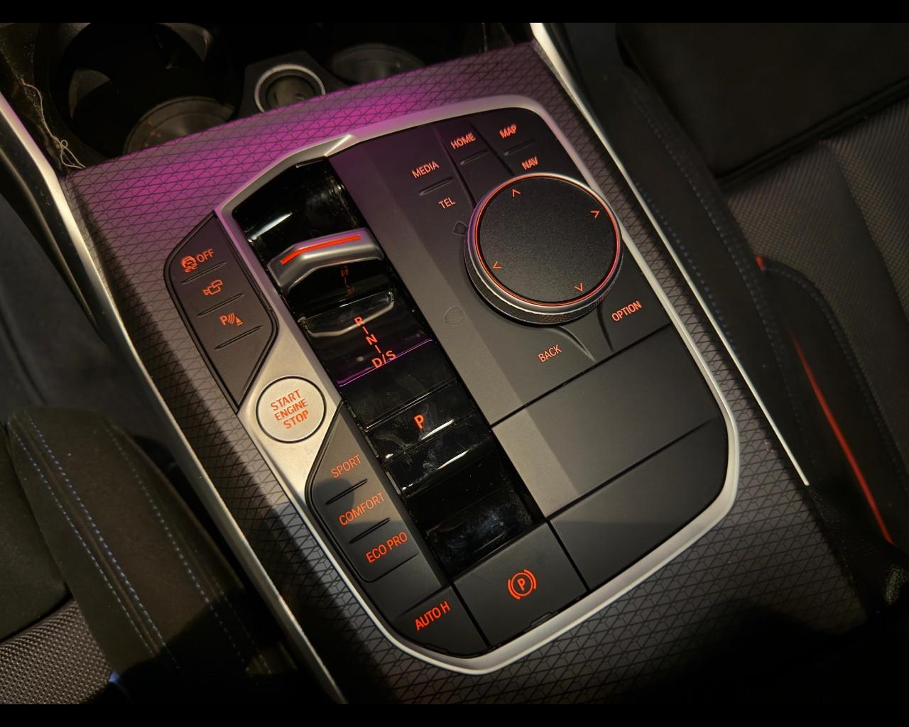 BMW Serie3(G20/21/80/81 - 320d 48V xDrive Touring Msport Pro