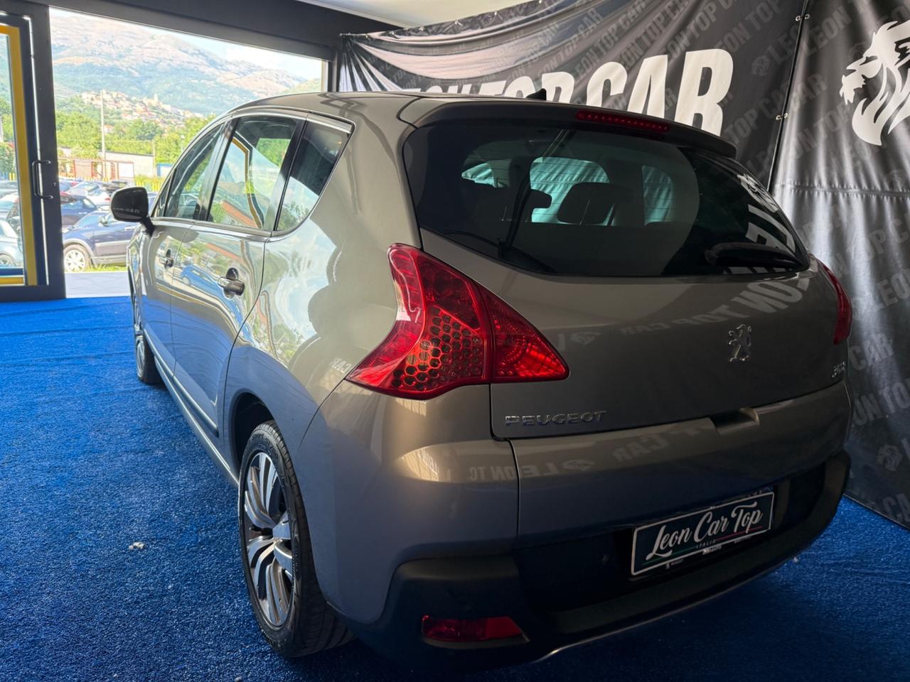 Peugeot 3008 1.6 HDi 110CV cambio automatico
