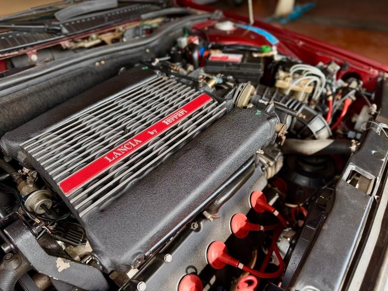 Lancia Thema Ferrari 8:32 V8