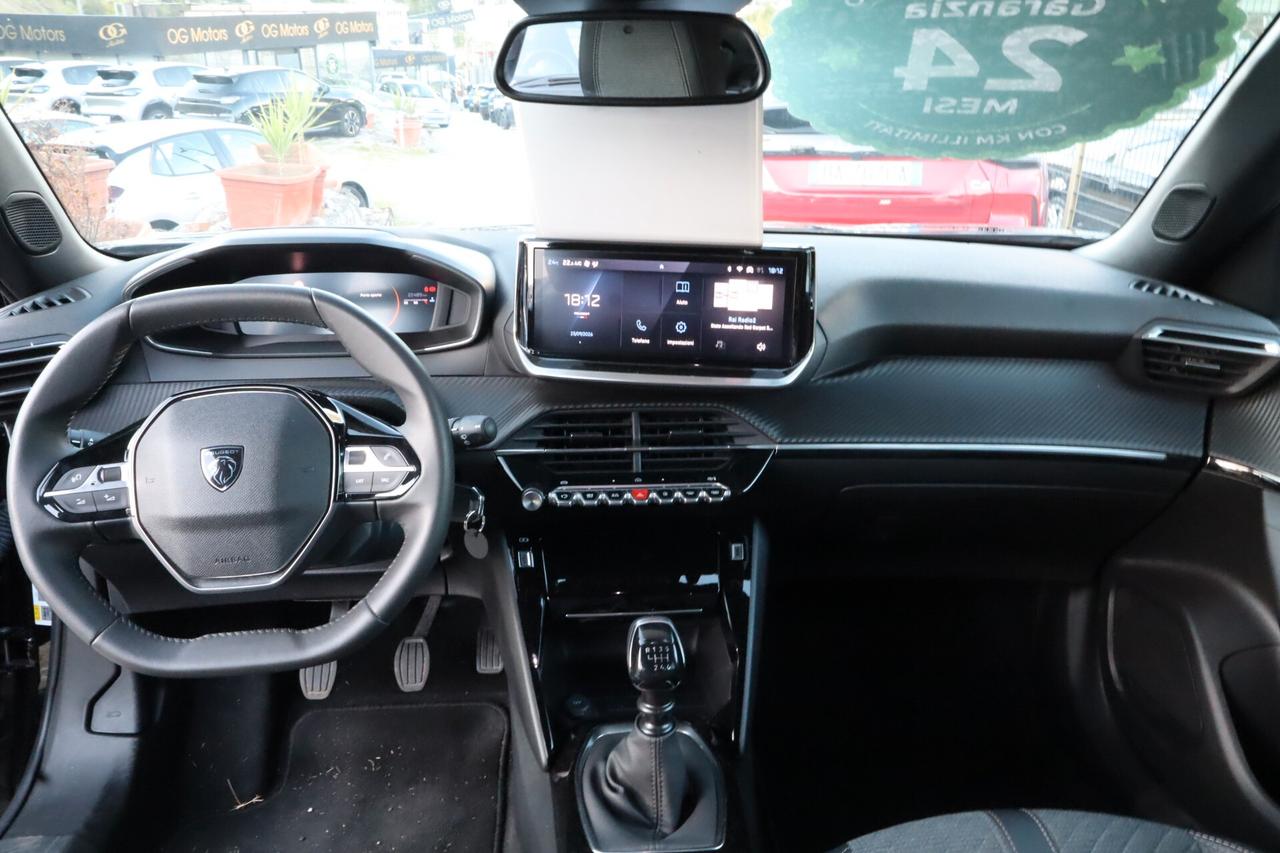 Peugeot New 2008 1.2cc Benzina 100cv S&S ALLURE