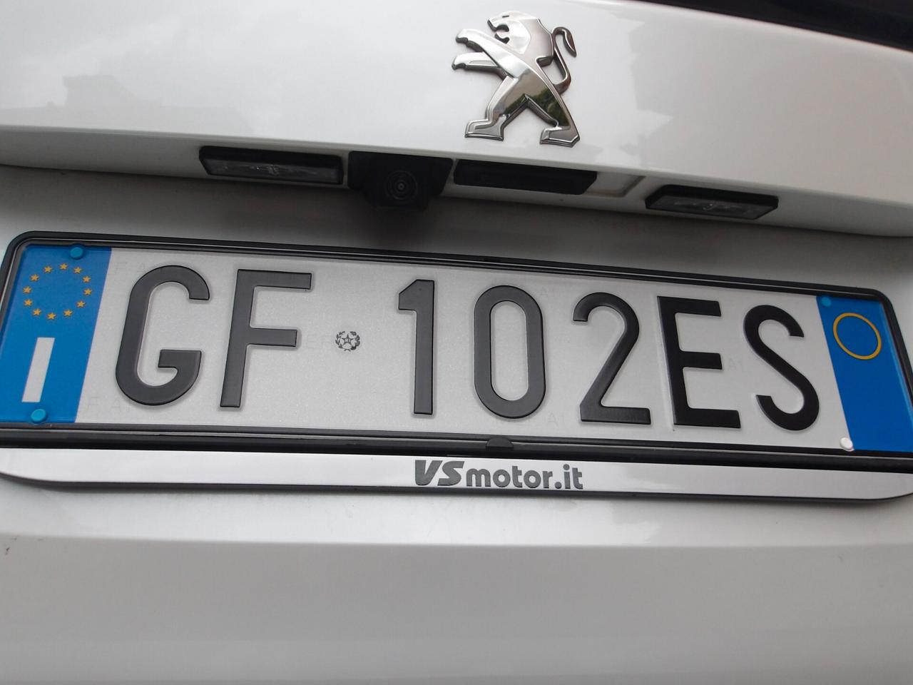 PEUGEOT 2008 GT LINE 1.5 DIESEL-RETROC-NAVI