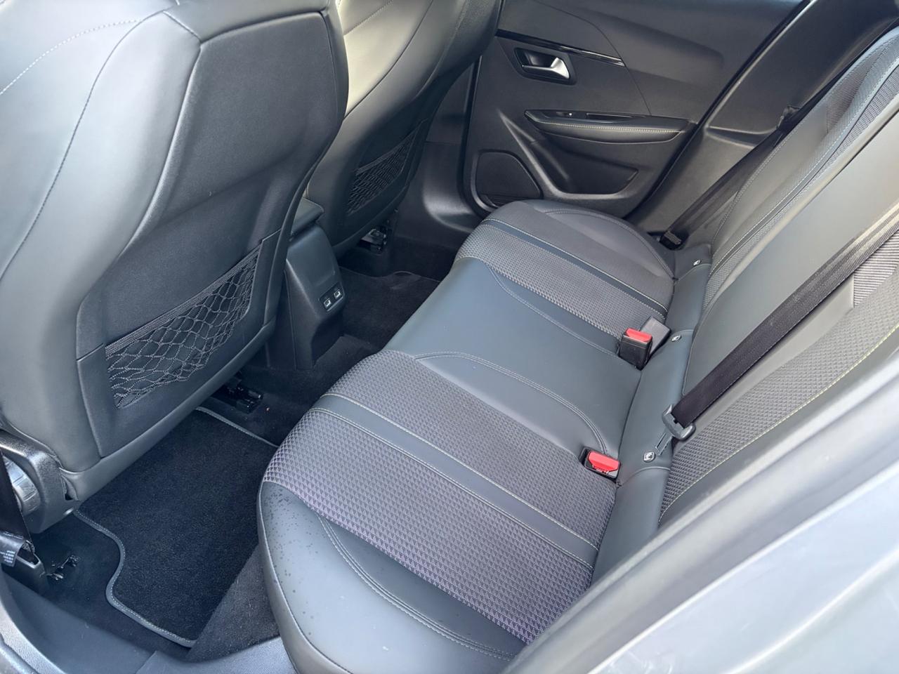 Peugeot 208 BlueHDi Stop&Start 5 porte GT Line