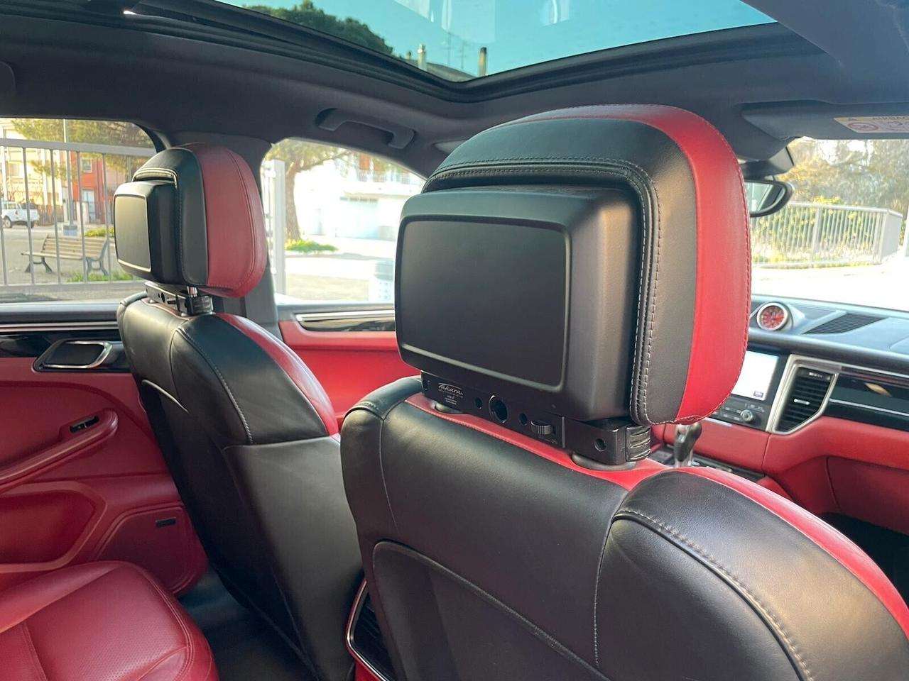 Porsche Macan 3.0 S Diesel , ALL. TURBO, INTERNI ROSSI, TETTO, FULL FULL