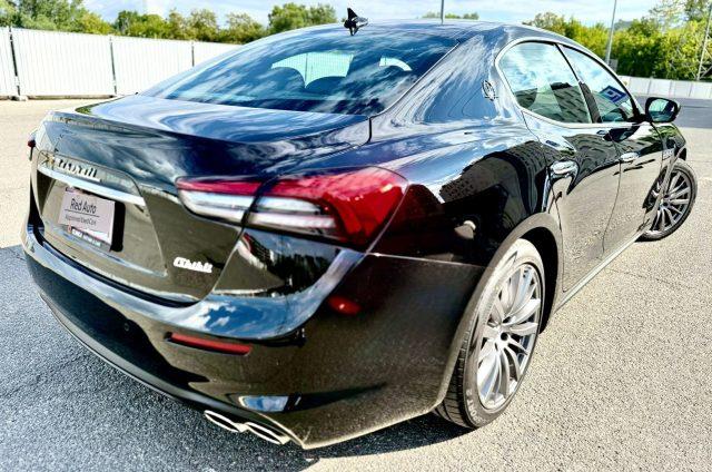 MASERATI Ghibli V6 350 CV