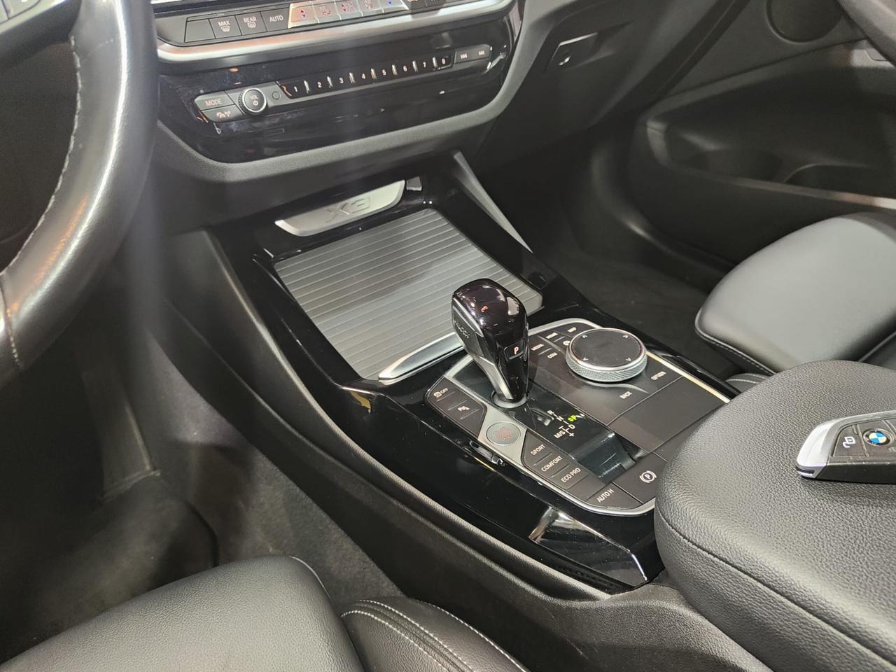 Bmw X3 sDrive18d 48V