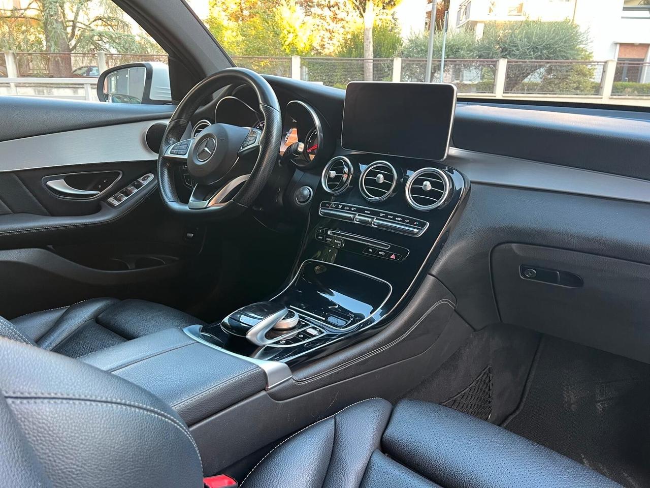 MB GLC 250d 4MATIC COUPE' PREMIUM