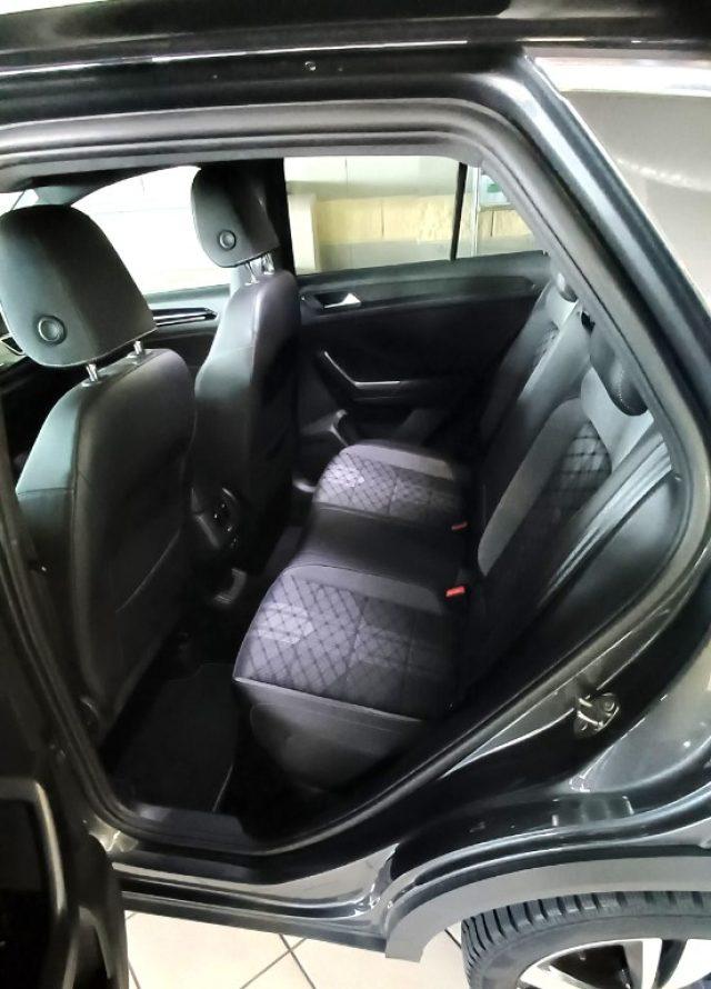 VOLKSWAGEN T-Roc 1.5 TSI ACT R-Line