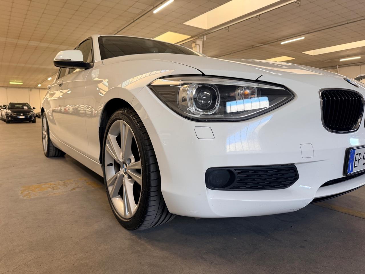 Bmw 116 116d 5p. Efficient Dynamics Sport