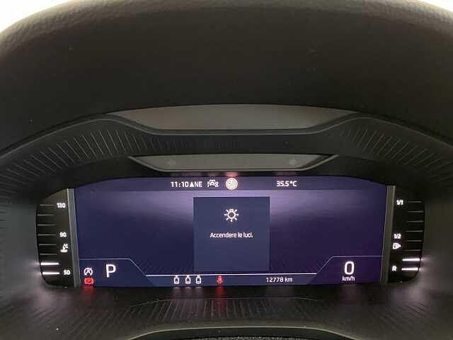 SKODA Karoq 2.0 TDI EVO SCR DSG Executive