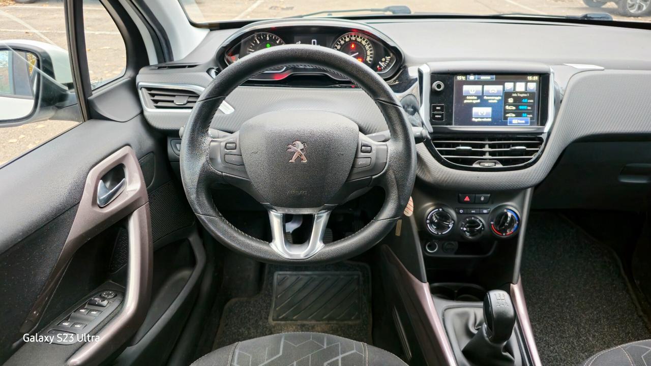 Suv PEUGEOT 2008 EURO 6B OK NEOPATENTATI GARANZIA 12 MESI