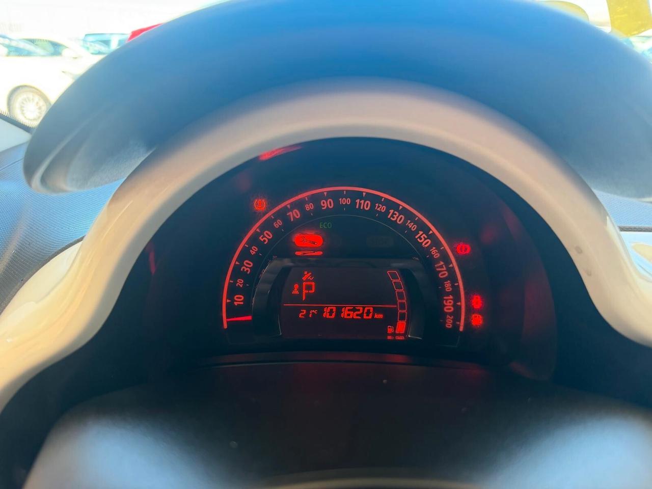 RENAULT TWINGO 1.0 BENZINA 70CV AUTOMATICA