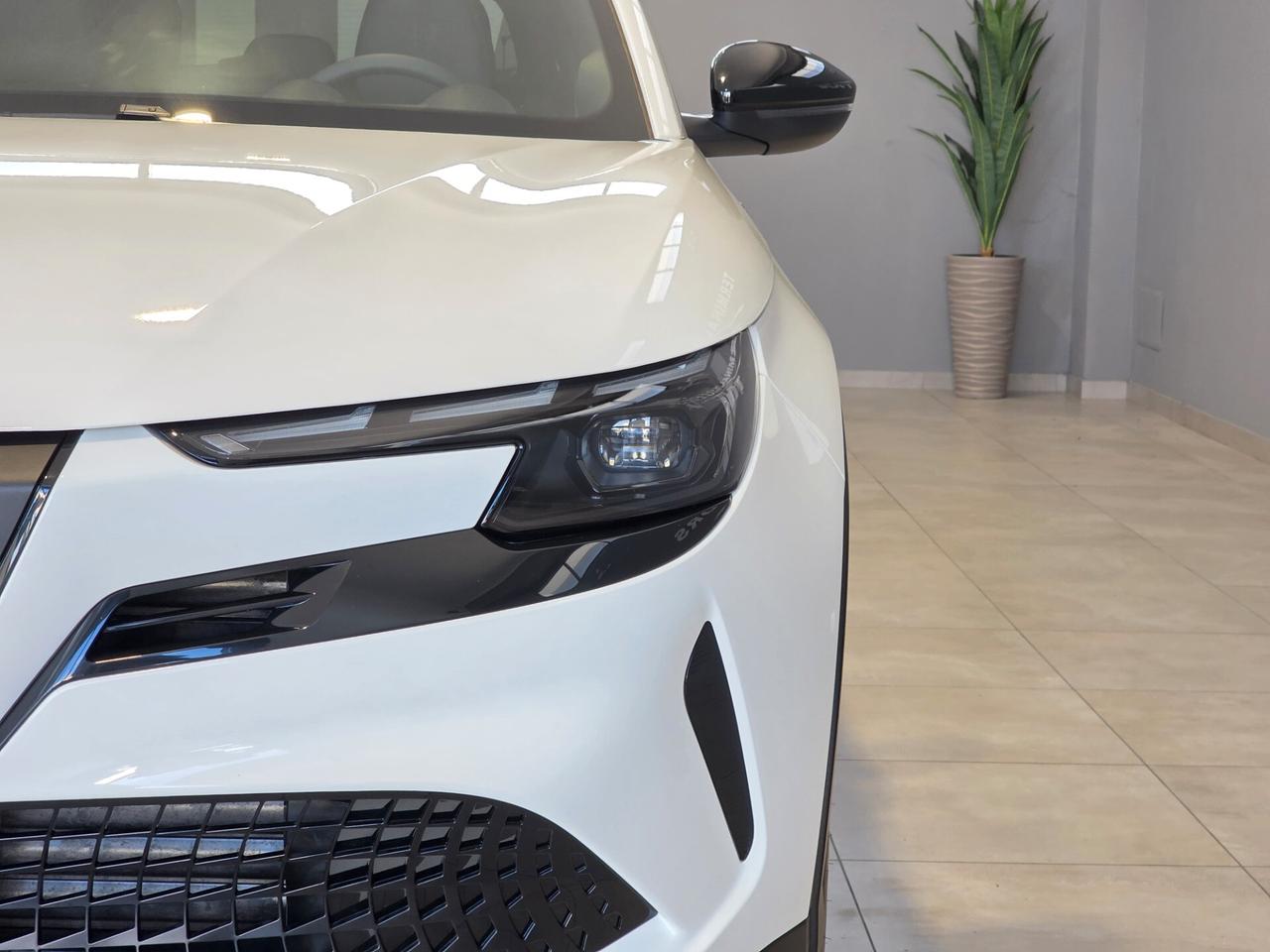 Alfa Romeo Junior 1.2 136 CV Hybrid eDCT6 Speciale