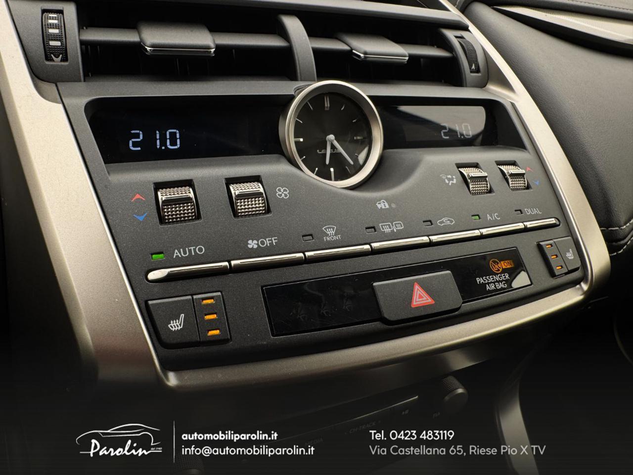 LEXUS NX 300h Hybrid 4WD Premium Pelle-CarPlay-Telecamera-ACC