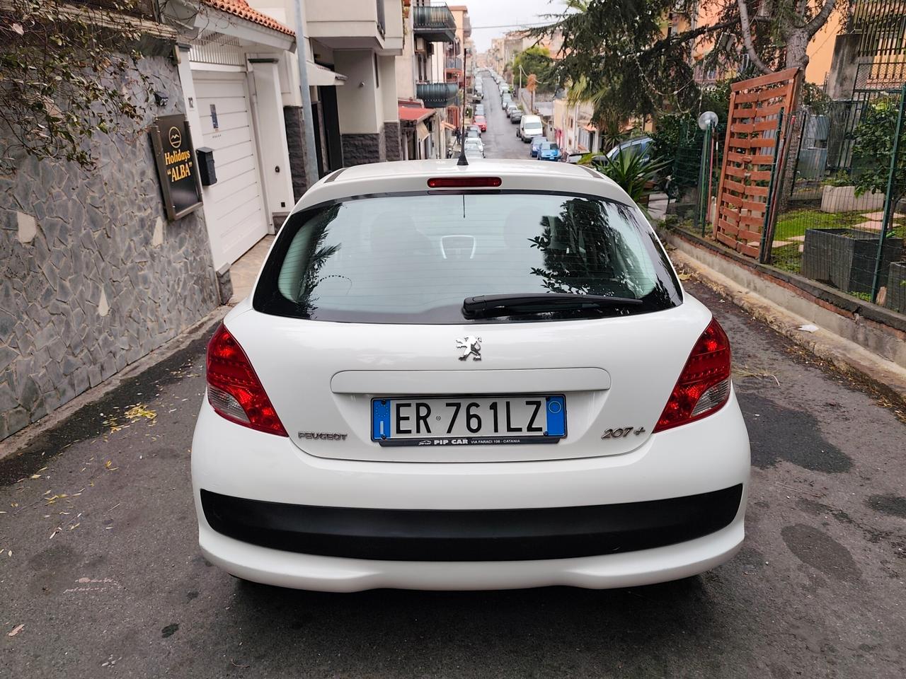 Peugeot 207 1.4 HDi 70CV 2013